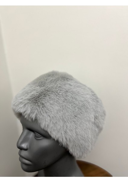 Kadın Kışlık Kalpak Şapka - Peluş Dış, Iç Astar, Sıcak ve Şık (2 Numara 58 Cm) fırsatları