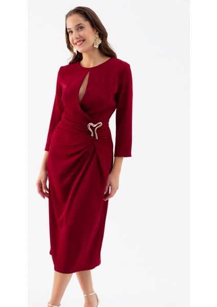 Kadın Bordo Aksesuar Detay Midi Elbise modelleri