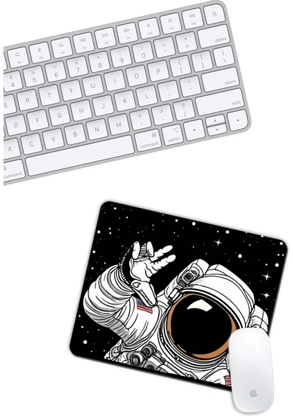 Uzay Astronot Temalı Mouse Pad 18X22 cm
