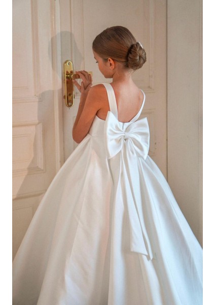 Kız Çocuk Fiyonk Detaylı Prenses Elbise