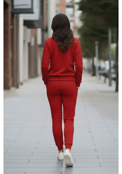 Kadın Oversize Baskısız Bisiklet Kırmızı Yaka Sweatshirt ve Jogger Eşofman Takımı modelleri