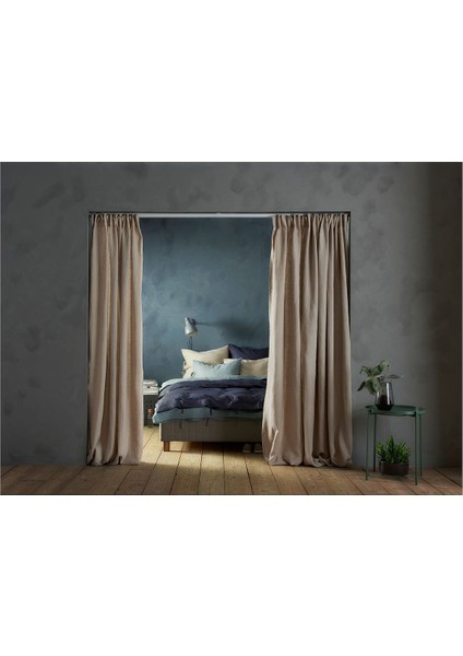 Korniş Seti, Beyaz fırsatları