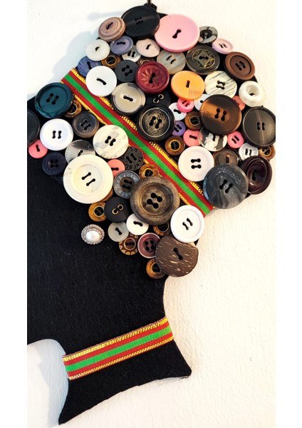 Keçe, Kumaş ve Düğme ile Arap Kız Tasarım Duvar/balkon Süsü / Ev Dekorasyonu (24 x 19)