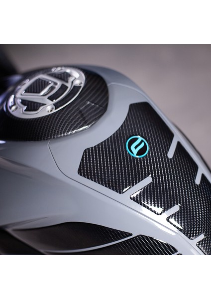 CF-250/SR Depo ve Depo Kapağı 6d Karbon Kaydırmaz Tank Pad CFDKS01