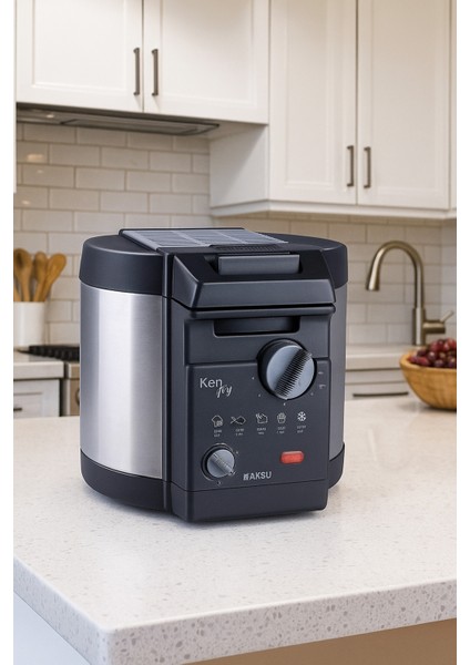 Küçük ve Şık 2,2l 1600W Siyah Fritöz ile Lezzetli Yemekler Hazırlayın
