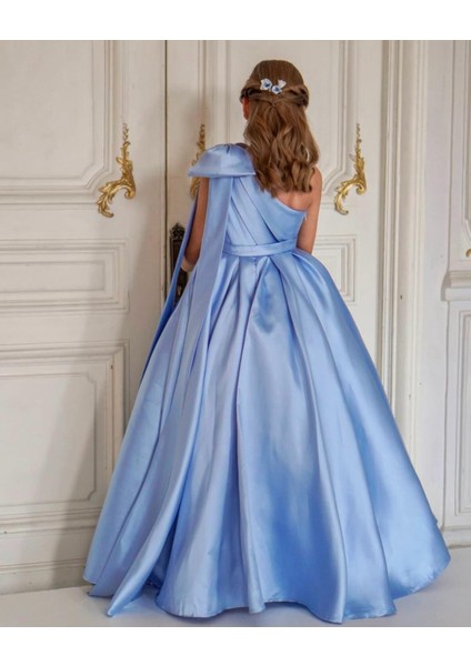 Kız Çocuk Tasarım Omuz Detaylı Prenses Elbise modelleri