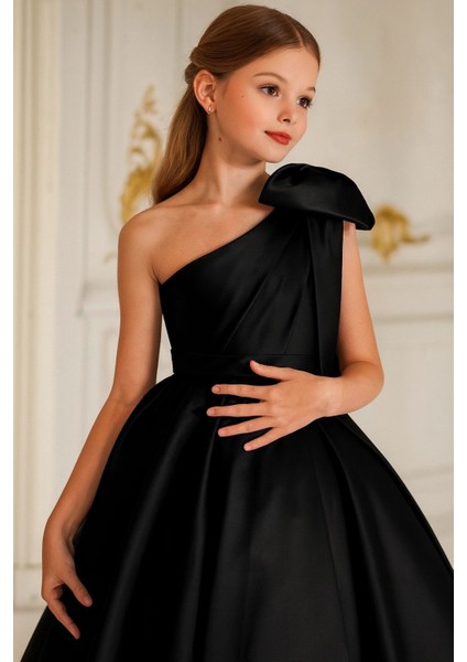 Kız Çocuk Tasarım Omuz Detaylı Prenses Elbise