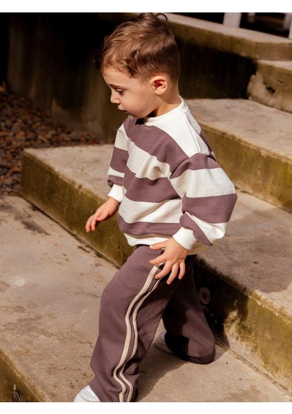 Unisex Çocuk Pamuklu Kahve Çizgili Sweatshirt ve Şeritli Eşofman Takım - Rahat Kesim indirimleri