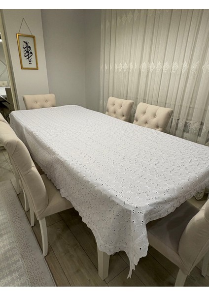 Brode Nakış Işlemeli Dertsiz Masa Örtüsü 150X250