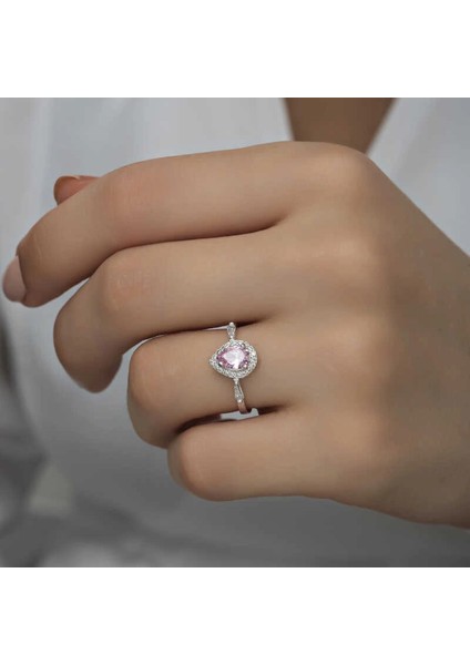 Gümüş Pembe Damla Taşlı Kadın Yüzük modelleri