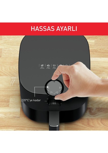 Enerji Tasarruflu 3,5 Lt Kompakt Yağsız Fritöz ve Hediye Lambader Siyah fırsatları