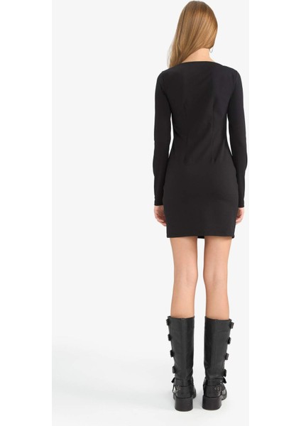 Afra x DeFacto Coool Bodycon Vücudu Saran Bisiklet Yaka Uzun Kollu Mini Elbise G3397AX25AU