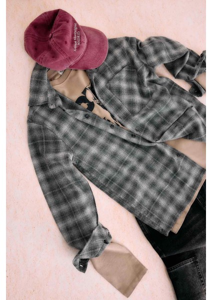 Erkek Çocuk Overshirt Fit Polo Yaka Kareli Flanel Uzun Kollu Gömlek G1970A825AU