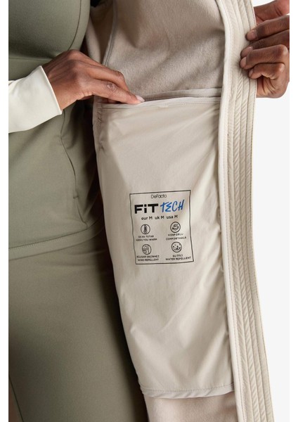 Fit Su Geçirmez Softshell Slim Fit Dar Kesim Kapüşonlu Fermuarlı Cepli Parka E5702AX25AU