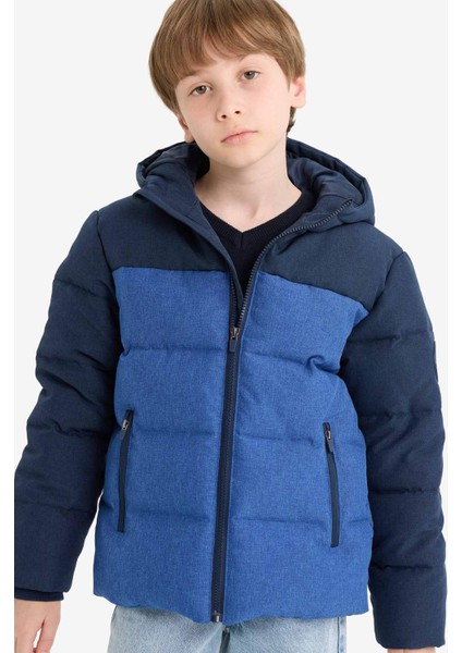 Erkek Çocuk Su Geçirmez Kapüşonlu Fermuarlı Şişme Mont