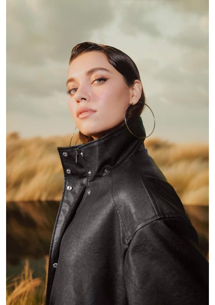 Afra x DeFacto Dad Fit Fermuarlı Suni Deri Mont F5483AX25WN modelleri