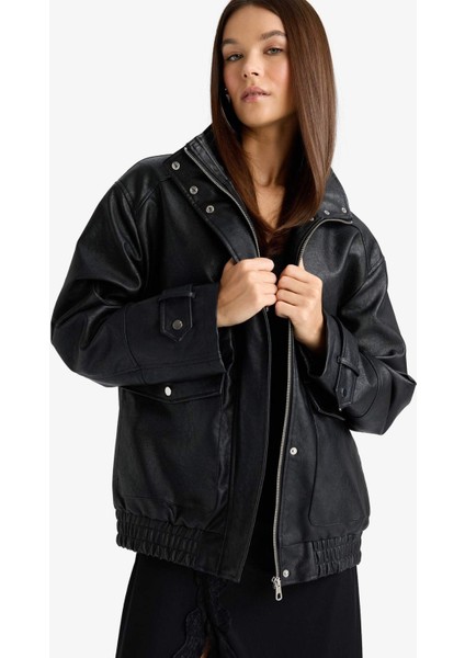 Afra x DeFacto Dad Fit Fermuarlı Suni Deri Mont F5483AX25WN