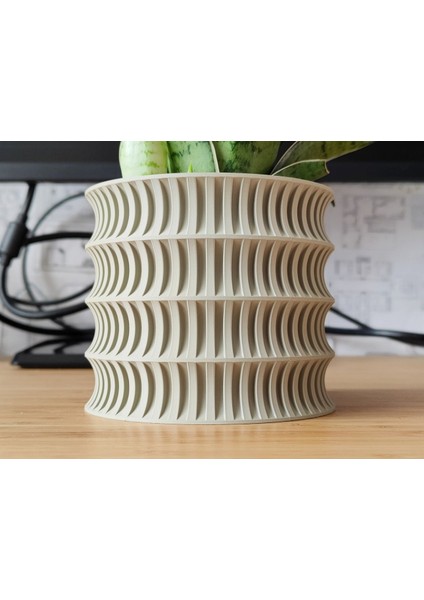 Yeni Mühendis Tesisi Pot ve Ekici - Vazo Modu Tasarımı (Sadece Plastik Aparattır!!!)