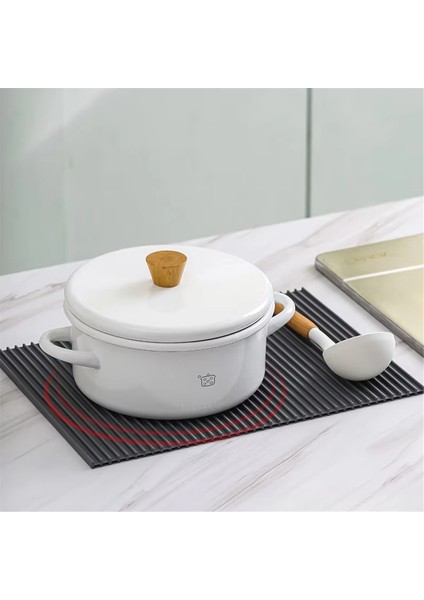 Tezgah Üstü Silikon Mutfak Paspasları - Yüksek Sıcaklığa Dayanıklı, Haşlanmaya Karşı Dayanıklı, Kaymaz Bardak Altlıkları ve Amerikan Servisleri (Yurt Dışından) modelleri