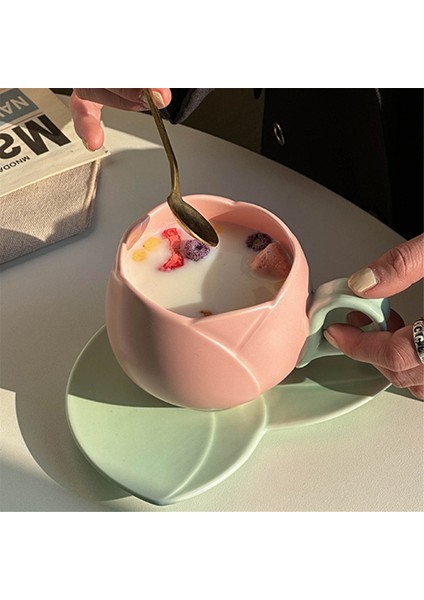 300 ml Çiçek Şekilli Seramik Kahve Lale Fincanı Çay Fincanı Tabağı Seramik Içme Fincanı Lale Kupa, C (Yurt Dışından) indirimleri