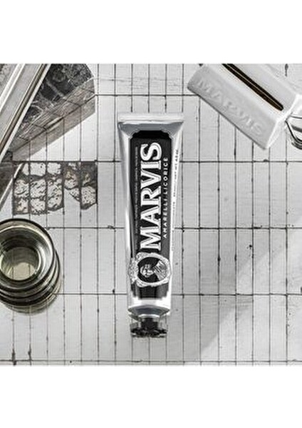 Amarelli Licorice Diş Macunu Koruyucu Etkiyle 75 ml Siyah Anason Aromalı