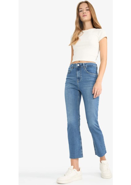 Crop Flare Fit Düşük Bel Bilek Boy Jean Yıkamalı Pantolon G2217AX25WN fiyatları