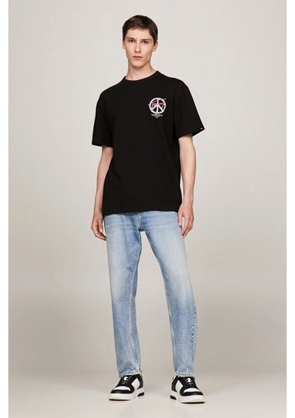Tommy Jeans Baskılı Siyah Erkek T-Shirt DM0DM18300BDS