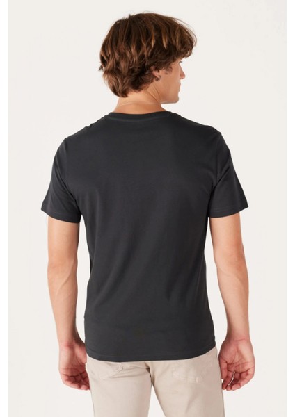 Lightweight SS 3Color Log Siyah Erkek Kısa Kol T-Shirt