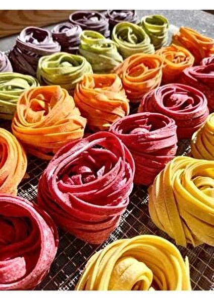 El Yapımı Fettuccine 300 gr Sebze Püreli Renkli Makarna modelleri