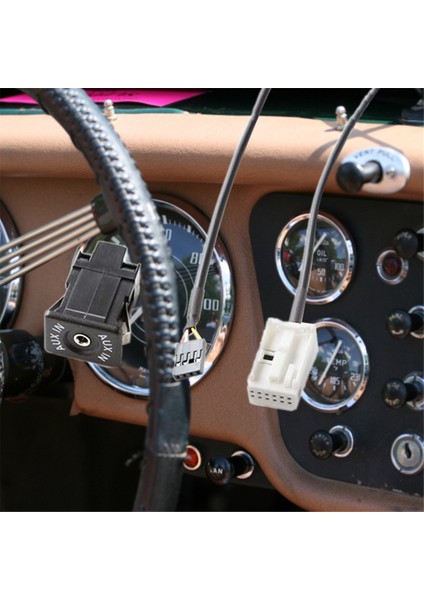 Aux Soket Ses Anahtarı Kablosu 12PIN 3.5mm Arabirim Soketi Adaptörü Mercedes-Benz Çoklu Modeller Için (Yurt Dışından) indirimleri