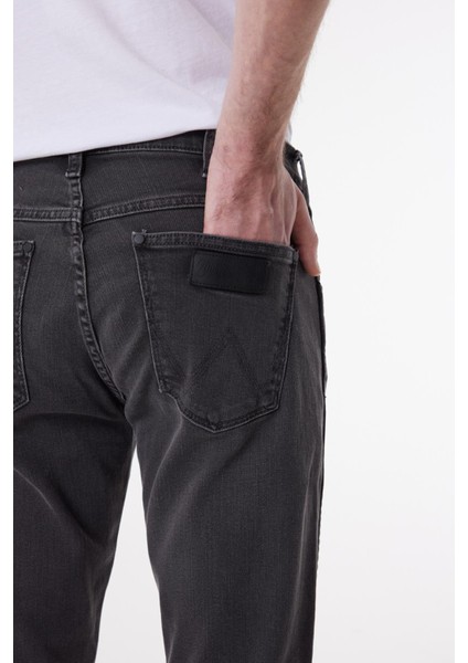 Slim Fit Dar Kesim Düşük Bel Taşlamalı Gri Esnek Larston Jean Denim Kot Pantolon