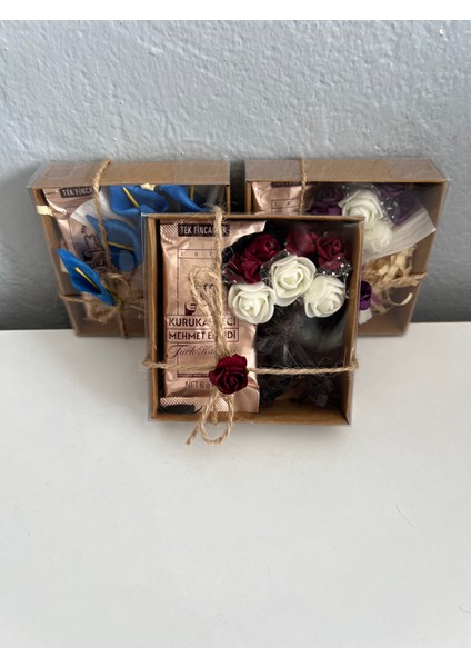 Sevgiliye Özel-Nişan-Kına-Söz Gibi Özel Günlerinizde Sevdiklerinize Hediye Edebiliceğiniz 10 Adet ve Çiçek ve Kehve Kraft Kutu