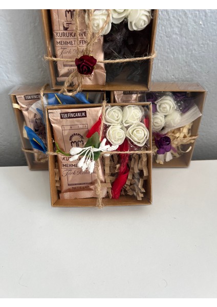Sevgiliye Özel-Nişan-Kına-Söz Gibi Özel Günlerinizde Sevdiklerinize Hediye Edebiliceğiniz 10 Adet Çiçek ve Kahve Kraft Kutu