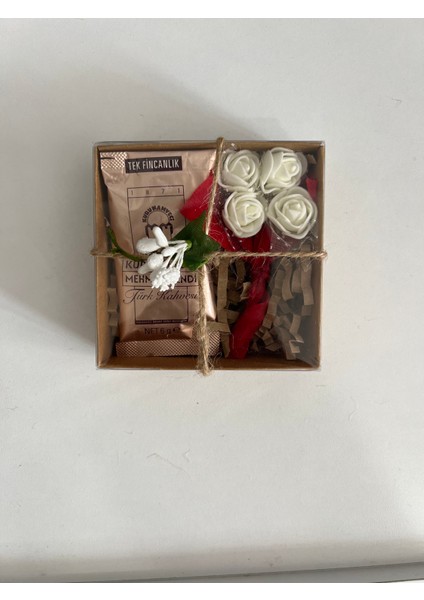 Sevgiliye Özel-Nişan-Kına-Söz Gibi Özel Günlerinizde Sevdiklerinize Hediye Edebiliceğiniz 10 Adet Çiçek ve Kahve Kraft Kutu fiyatları