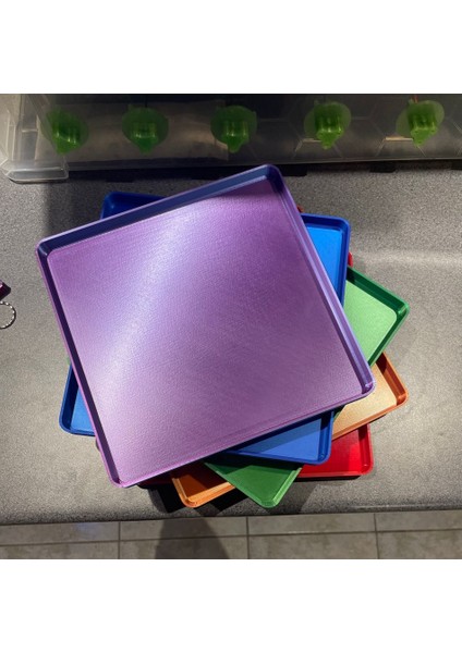 Yeni Istiflenebilir Tepsi (Sadece Plastik Aparattır!!!)