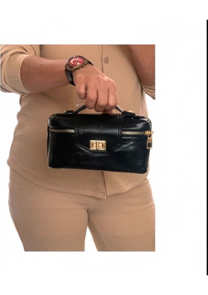 Siyah Deri Çanta Kulplu ve Omuz Askılı New Season Şık Çanta modelleri