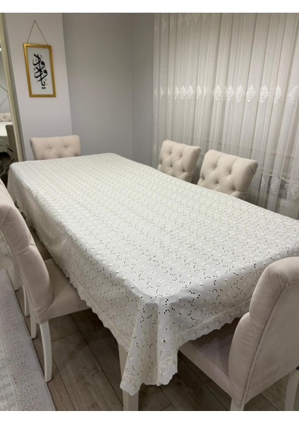 Brode Nakış Işlemeli Dertsiz Masa Örtüsü 150X250