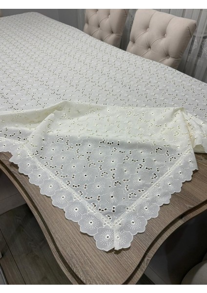 Brode Nakış Işlemeli Dertsiz Masa Örtüsü 150X250 modelleri