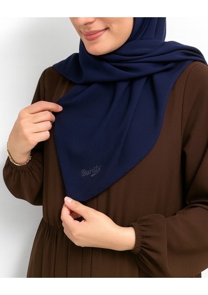 Denim Kare Eşarp– Kaymaz, Rahat ve Şık Kullanım fiyatları