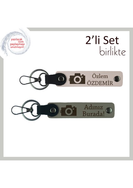 Karelerde Gizli Sevgi, Kamera Desenli, Kişisel Isimli 2’li Anahtarlık Seti, Pudra-Kül Gri