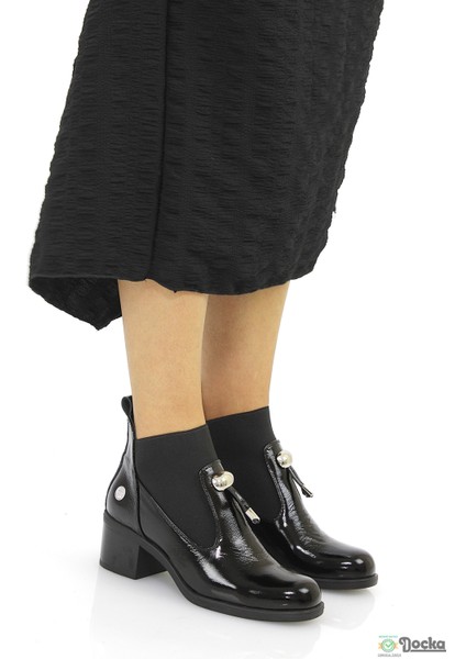 Mammimia Kadın Kısa Kalın Topuklu Bağcıksız Hakiki Deri Ortopedik Kısa Klasik Bot M26/KB1805