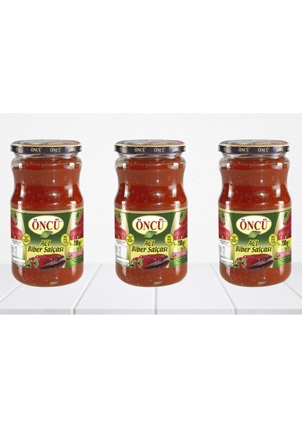 Acı Biber Salçası 700 G 3 Adet