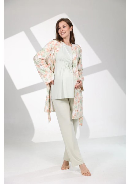 Pamuklu Kruvaze Yaka Lohusa ve Günlüğe Uygun Pijama Sabahlık Takımı modelleri