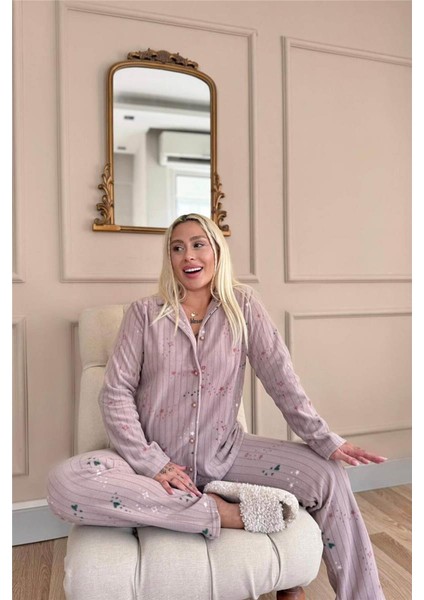 Mor Gri Yıldızlı Kalp Desenli Önden Düğmeli Peluş Polar Pijama Takımı fırsatları