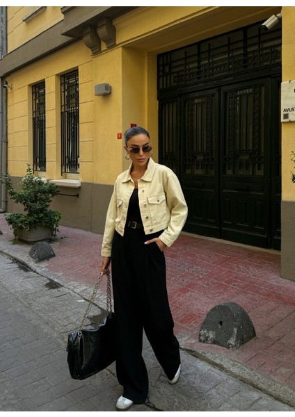 Çift Cep Denim Crop Ceket