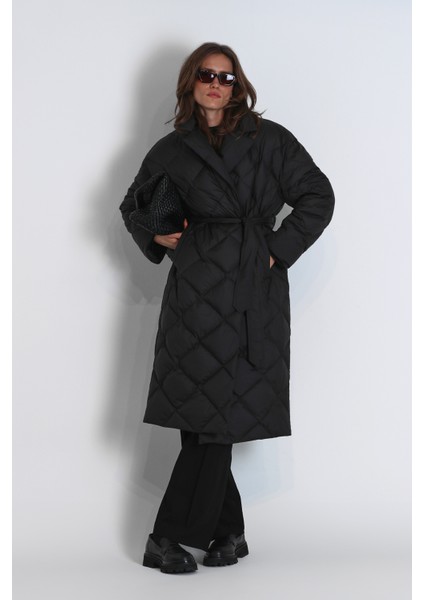 Lucy Kaz Tüyü Kadın Mont Siyah