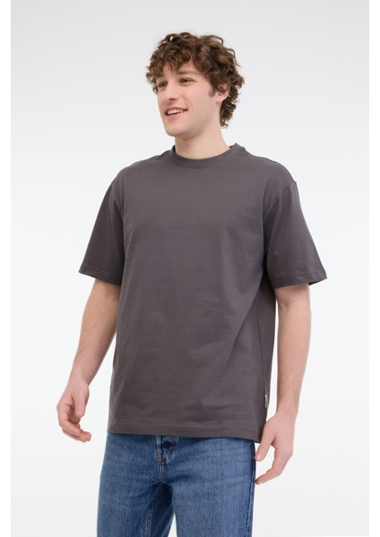 Erkek Onsfred Bisiklet Yaka Kısa Kollu %100 Pamuk T-Shirt 22022532 Füme