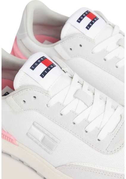 TJW TECH RUNNER ESS Beyaz Kadın Sneaker