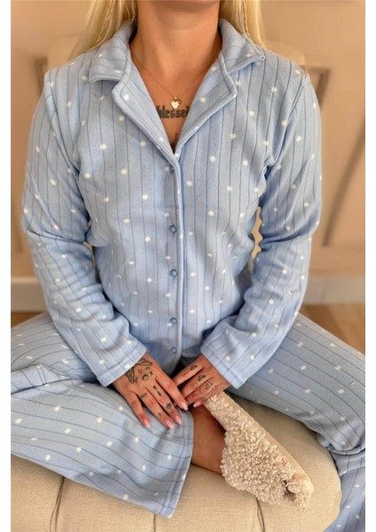Mavi Dotted Desenli Önden Düğmeli Peluş Polar Pijama Takımı indirimleri