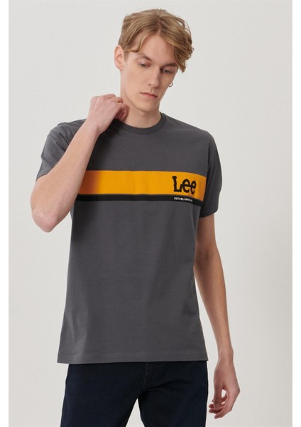 Logo Erkek Gri Bisiklet Yaka Tişört